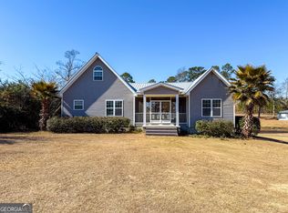 765 Max Deen Dr, Baxley, GA 31513