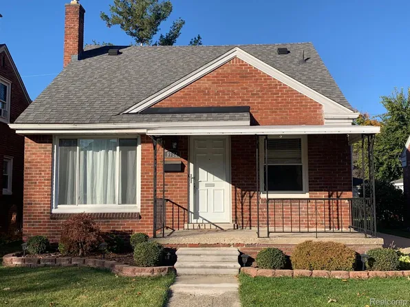 9724 Becker Ave, Allen Park, MI 48101