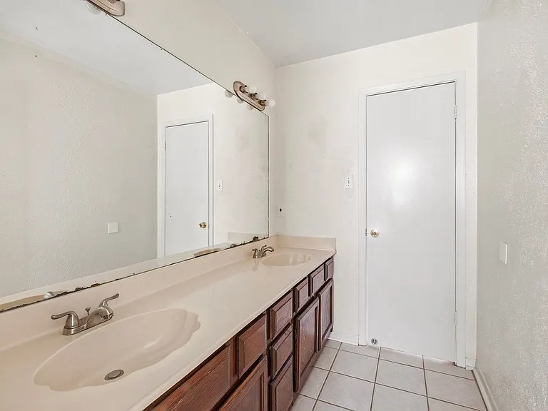 1142 Red Rock Canyon Dr — Photo 21