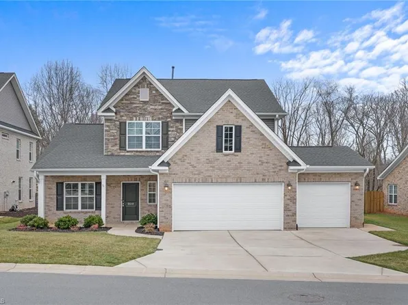 5512 Glad Acres Rd, Pfafftown, NC 27040