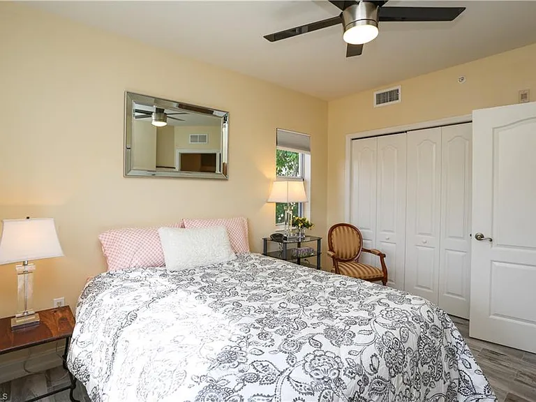 7819 Regal Heron Cir #201 — Photo 16