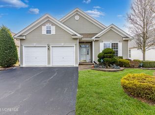 16 Brattleboro Rd, Jackson, NJ 08527