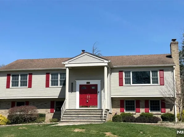 850 Ridgewood Ave, Oradell, NJ 07649