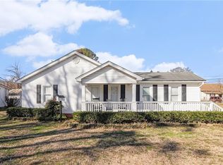 28 Walnut St, Aragon, GA 30104