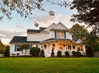 19 E Scarlet Oak Ct, Jackson, NJ 08527