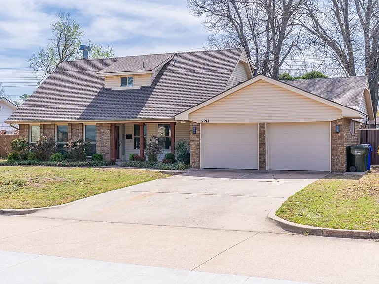 2214 Morgan Dr — Photo 36