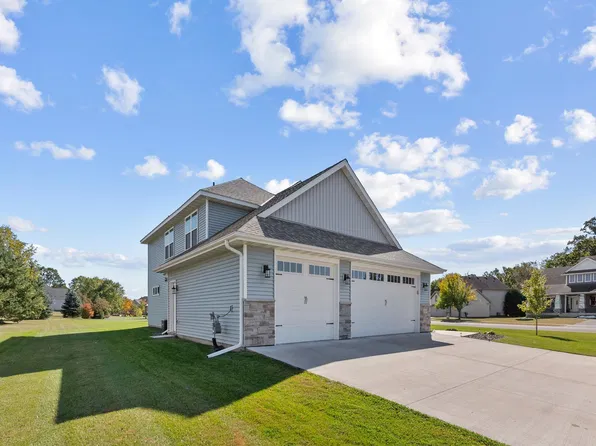 38209 Everett Ave, North Branch, MN 55056