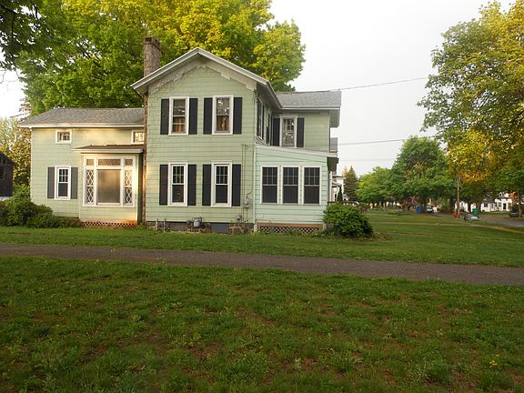 2nd image of 14 Smith St
