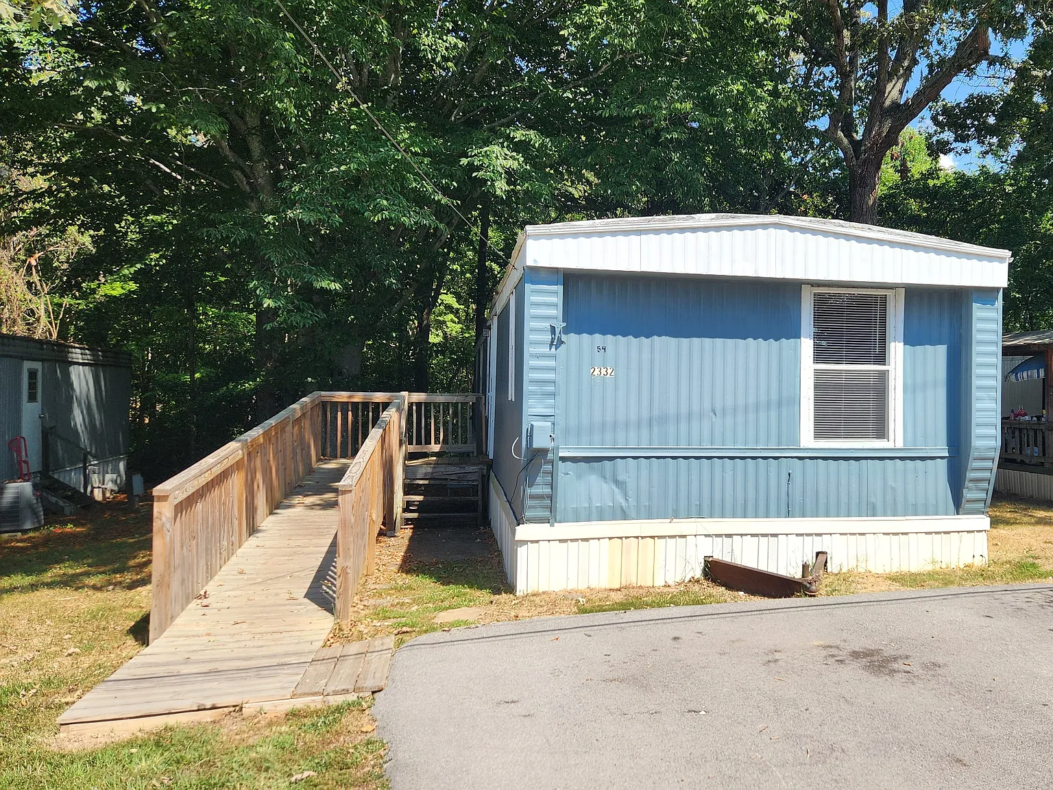 3 bed, 924 sqft, $1,400 — Photo 2