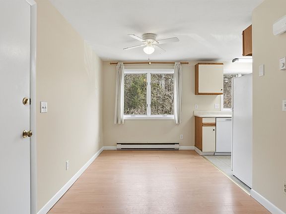 5th image of 23 Old Stage Coach Road #8