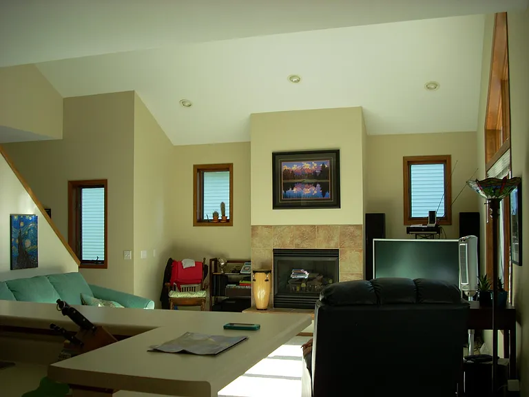 3001 Arapaho Dr — Photo 3