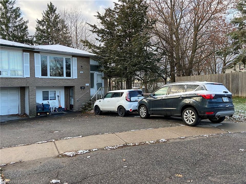 2nd image of 46 Carlton Rd