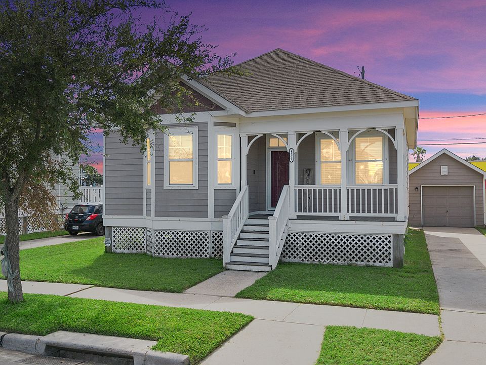 1st image of 4509 S Live Oaks Cir