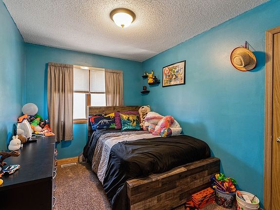 2nd image of 3019 E Shawnee Ave