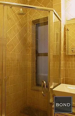 Rented by Bond New York | media 24