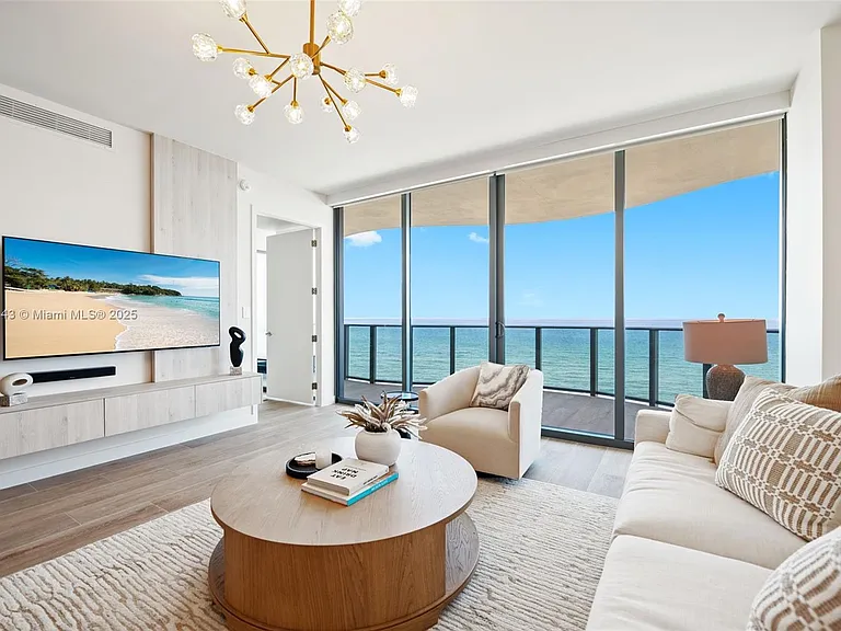900 N Ocean Blvd #1005 — Photo 12