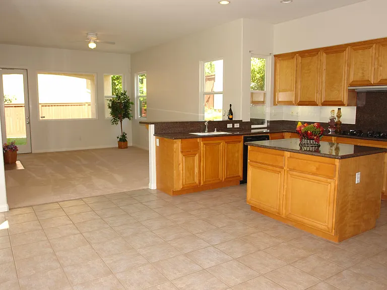 7622 Marker Rd — Photo 9