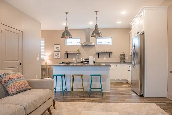 2 bed, 2.5 bath, 1200 sqft, $2,400 — Photo 3