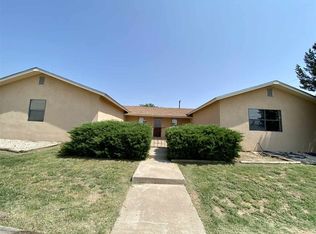 806 Weleka Ln, Carlsbad, NM 88220
