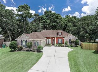 425 Swift Fox Run, Madisonville, LA 70447