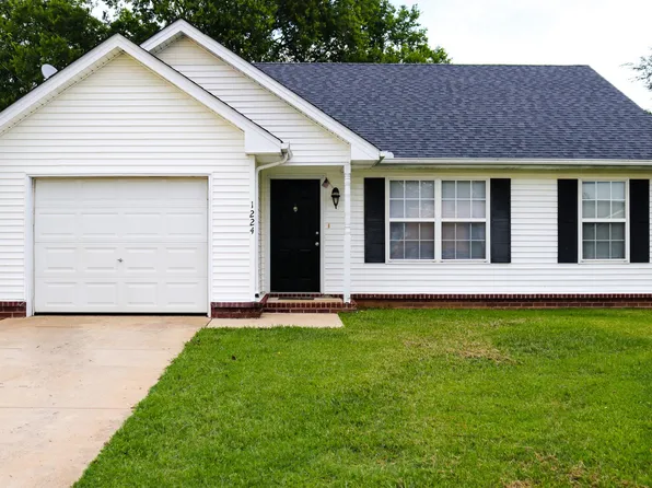 1224 Eastwoods Dr, Murfreesboro, TN 37130