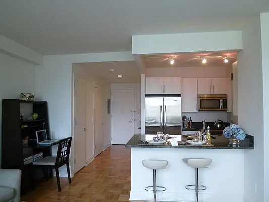 Rented by Carnegie Hill Place | media 4