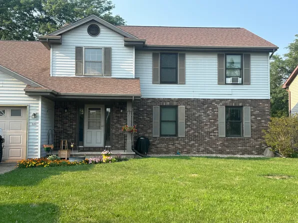 10 E Waukau Ave, Oshkosh, WI 54902