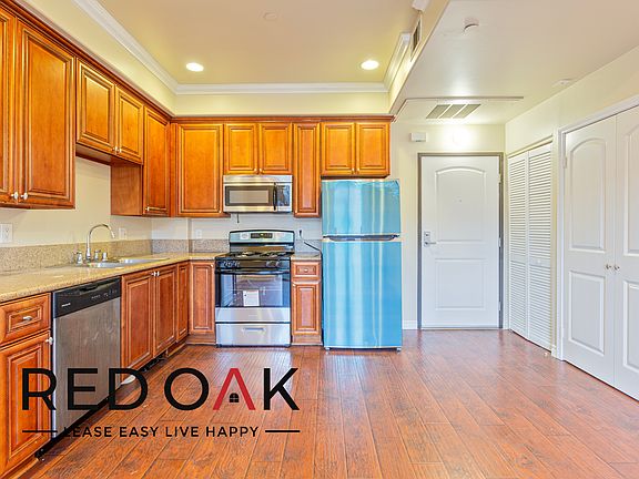 5th image of 8747 1/3 Sepulveda Blvd #303