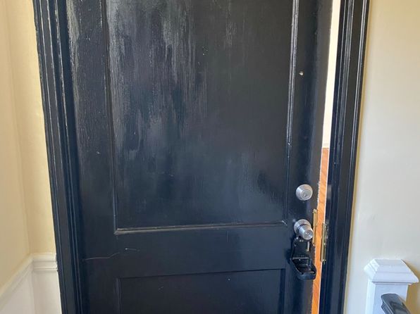 405 Willow Ln APT 3