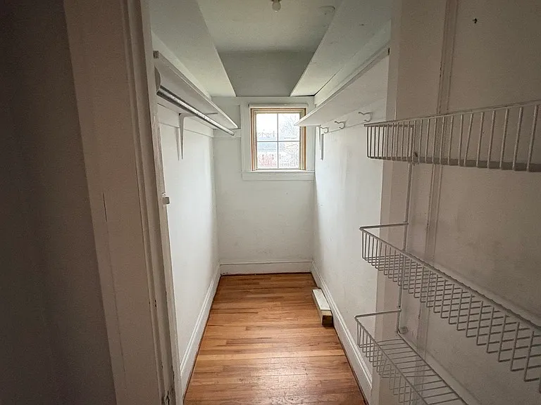 1292 Cove Ave #5 — Photo 3