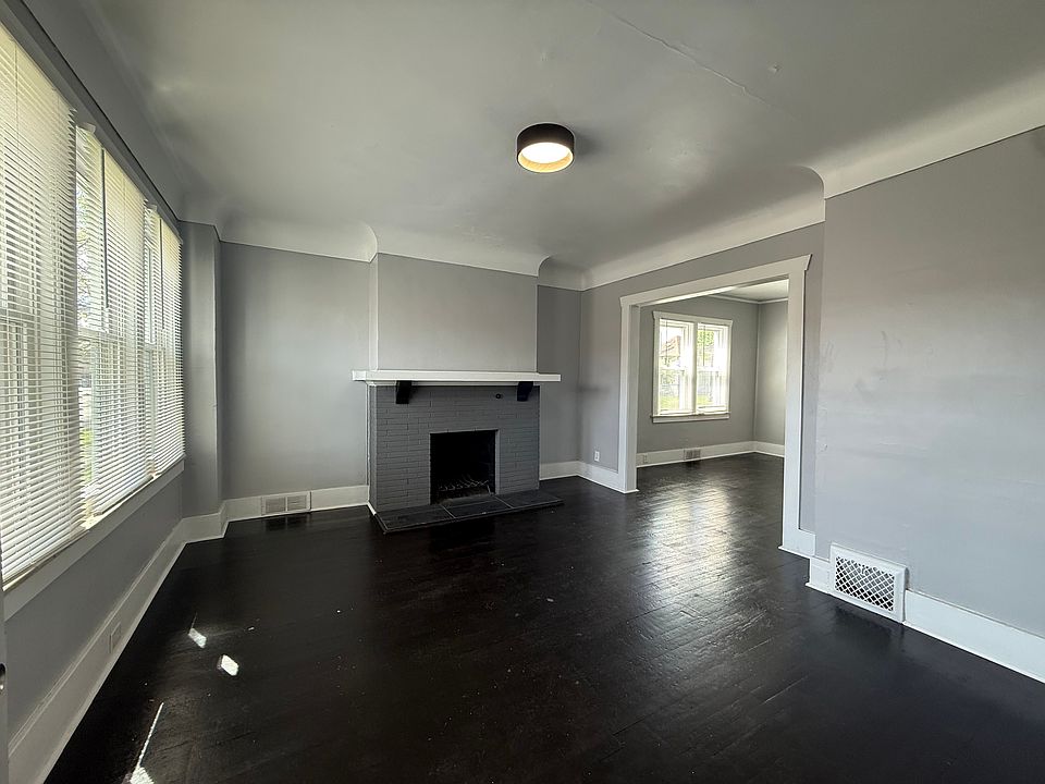 1st image of 4839 Helen St