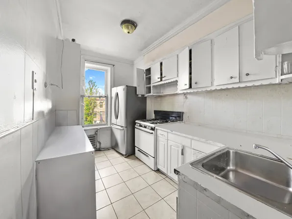 167 32nd Street image 15 of 17