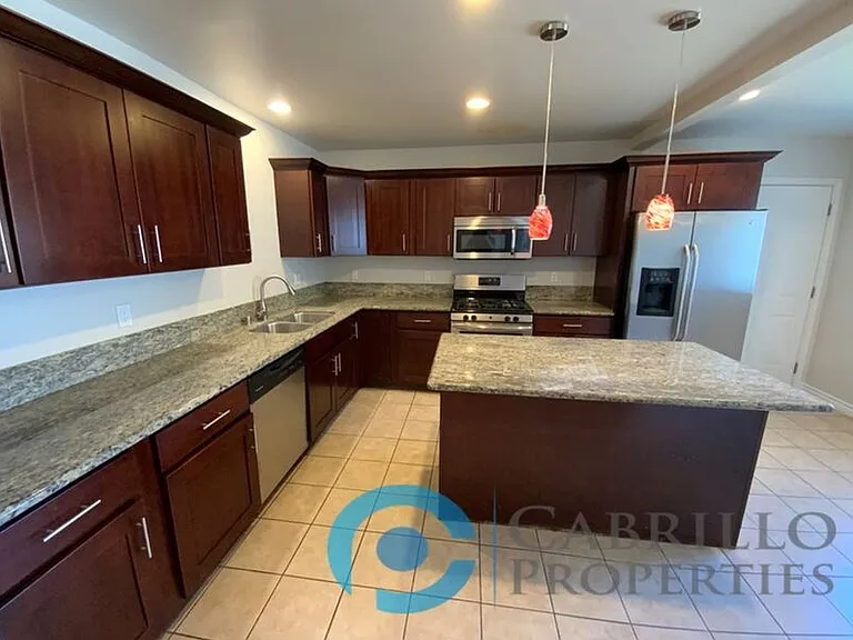 1113 Flamingo Ave — Photo 3