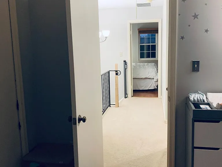 1623 S Barton St #18 — Photo 32