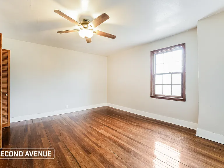 1304 Bellaire Pl — Photo 9