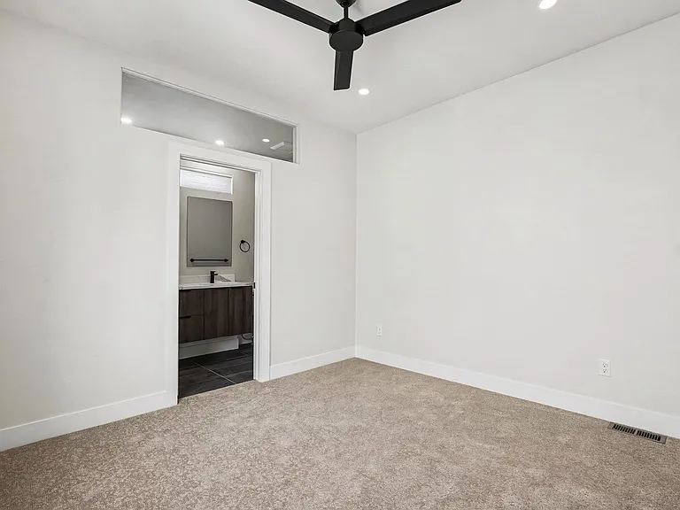 1370 Lowell Blvd — Photo 8