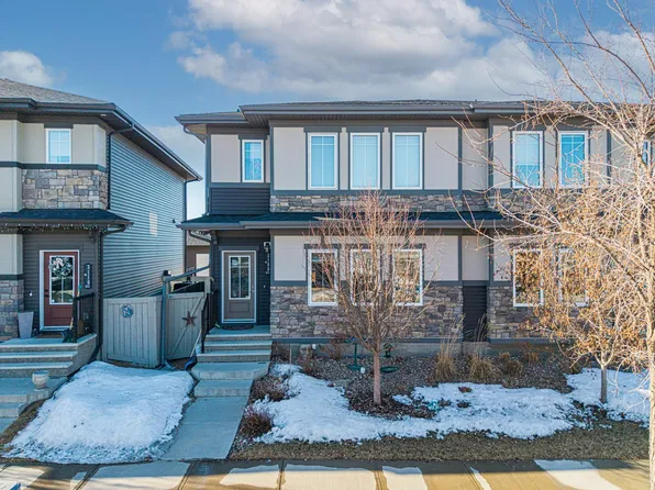 3108 Keswick Way SW, Edmonton, AB T6W 2P7