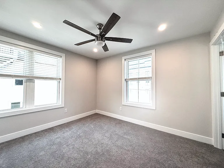 604 Lancaster Ave #W — Photo 7