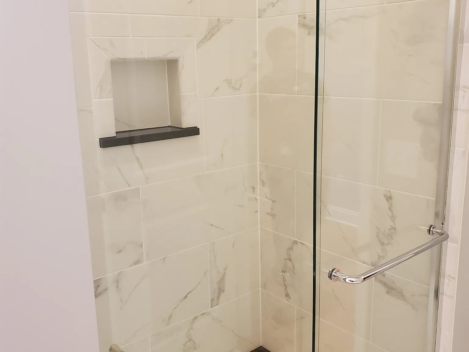 1 bed, 1000 sqft, $1,650 — Photo 4