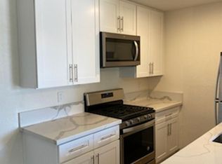 351 Lansing Cir APT D, Escondido, CA 92025