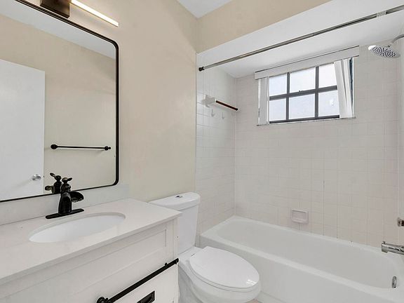 5th image of 10723 NW 10th St S #Townhouse