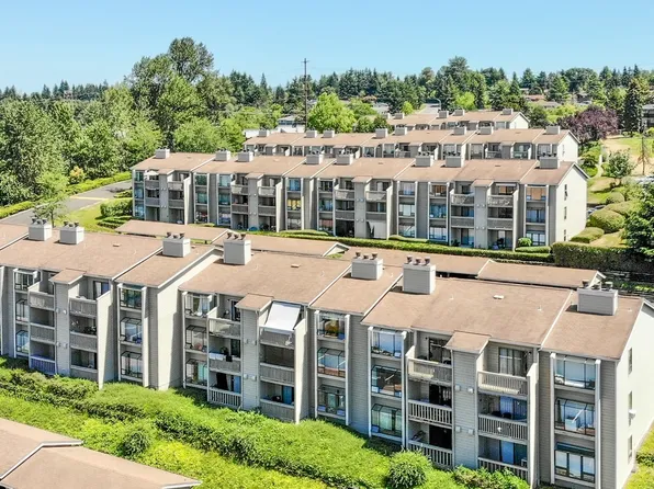 1305 S Puget Drive #B22, Renton, WA 98055