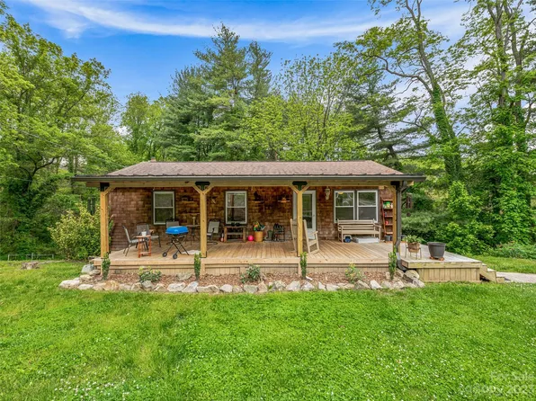 63 Sharon Ln, Canton, NC 28716