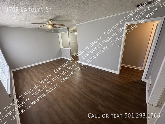 2nd image of 1709 Carolyn St