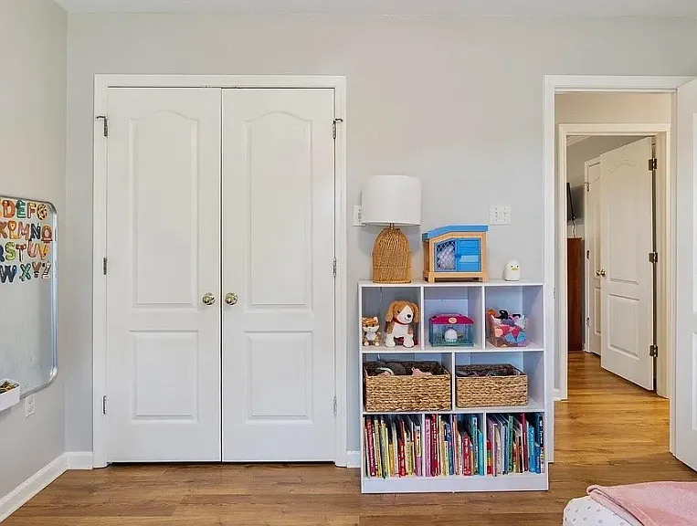 71 N Church St — Photo 9