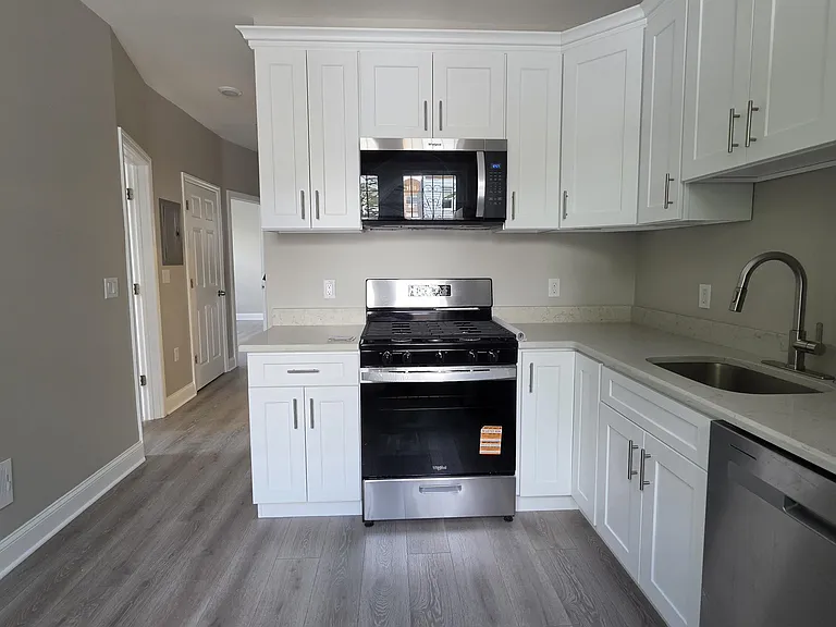 218 Dwight St #1 — Photo 17