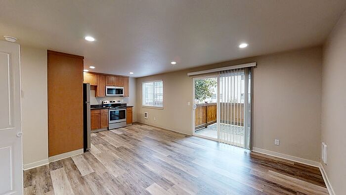 1st image of 2301 S 74th St #17