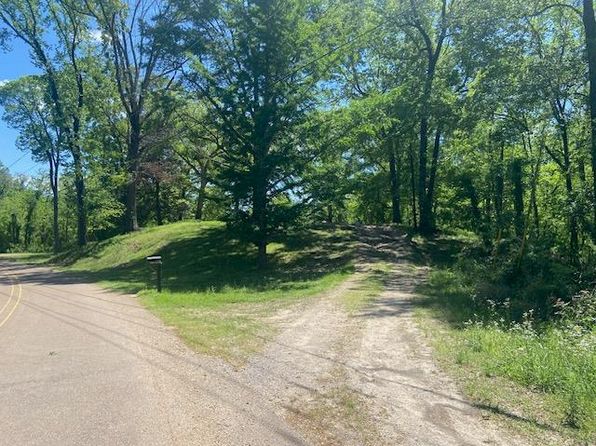 615 Gowall Rd, Vicksburg, MS 39183