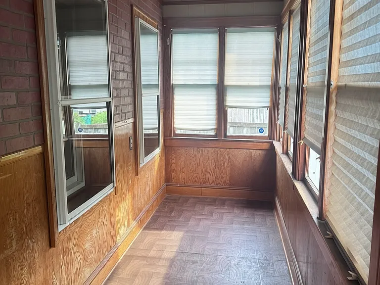 130 Spring Valley St — Photo 12