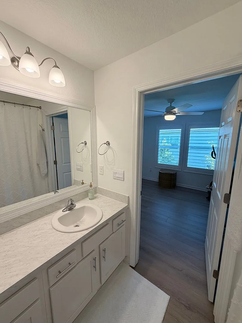 8326 Zenith Circle — Photo 4